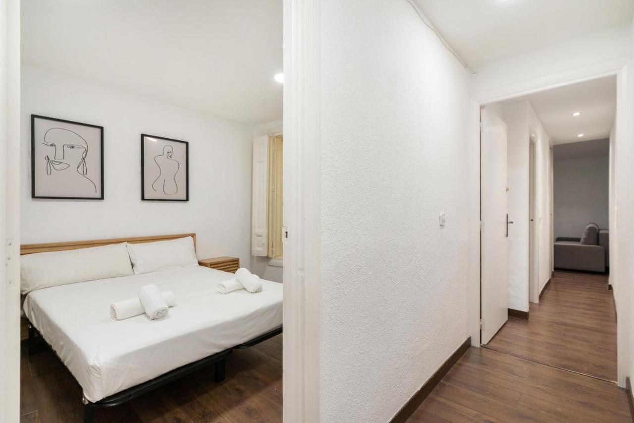 דירות מדריד Apartamento En La Puerta Del Sol מראה חיצוני תמונה