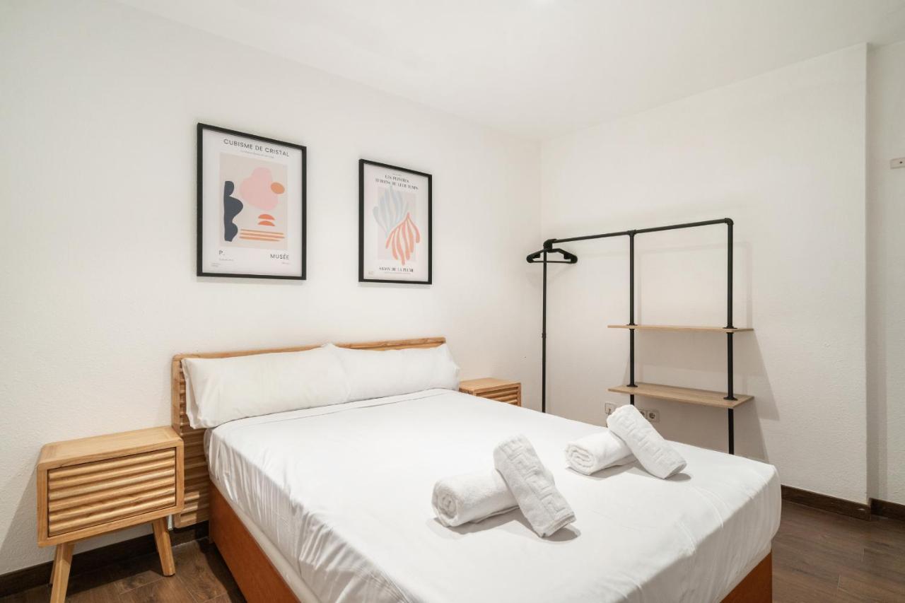 דירות מדריד Apartamento En La Puerta Del Sol מראה חיצוני תמונה