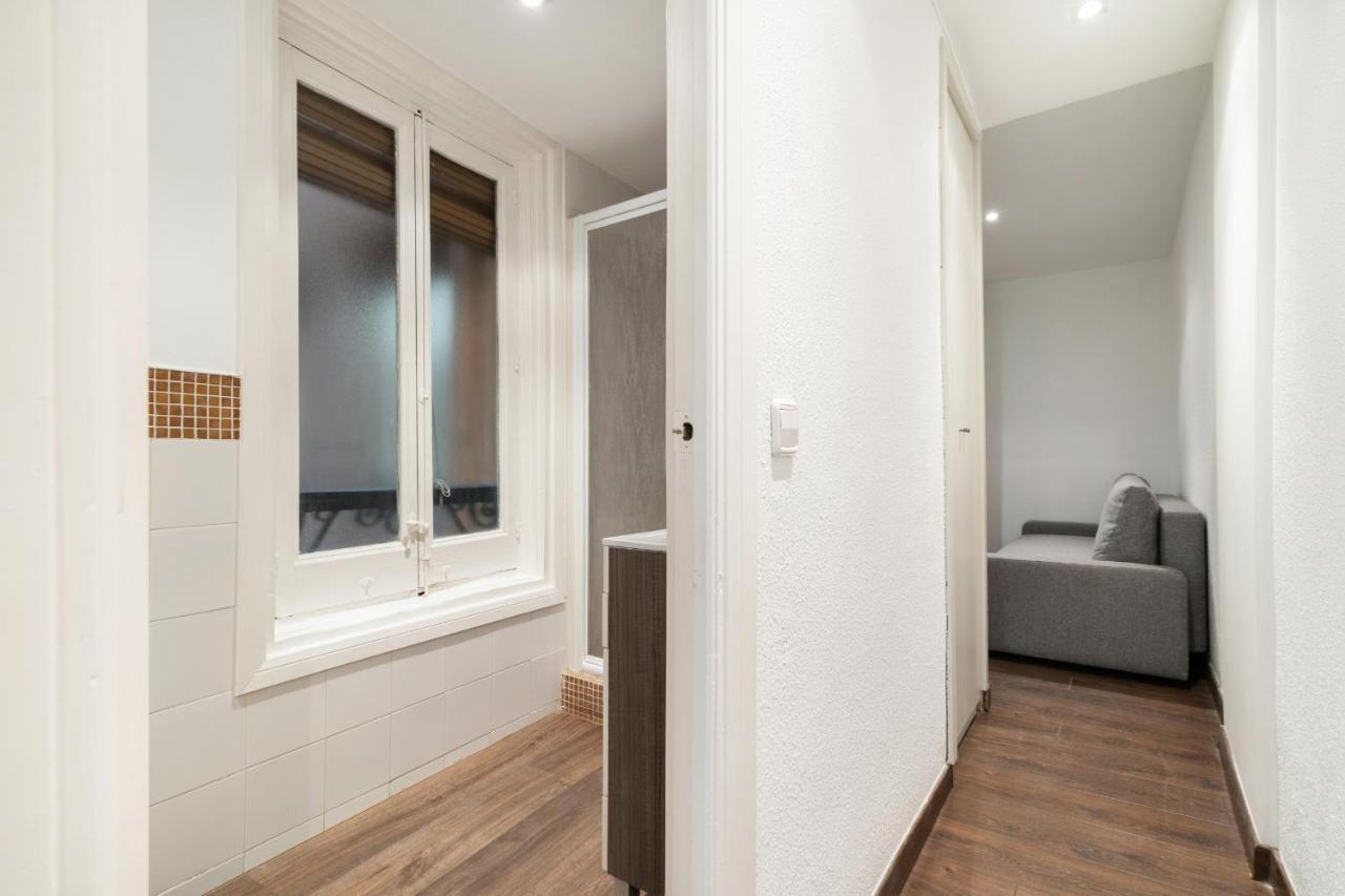 דירות מדריד Apartamento En La Puerta Del Sol מראה חיצוני תמונה